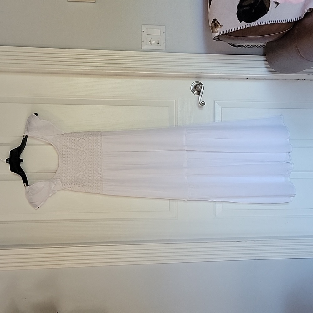 SINCERELY JULES WHITE MAXI DRESS NEW CROCHET LACE
